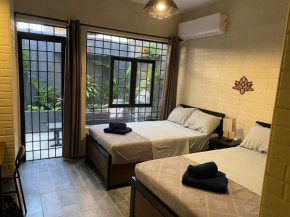 Cozy 1BR apartment with a private entrance & patio on the ground floor
